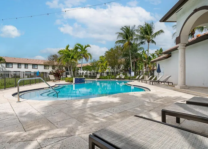 Newly Renovated Delray Beach Townhome
