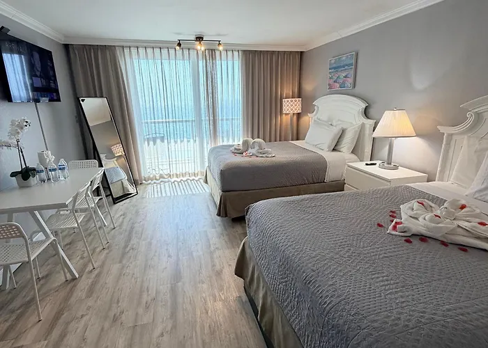 Direct Ocean View Condo With Private Balcony Pool Beach Access Wi-Fi And Amazing Sunrise Views Perfect For A Relaxing Vacation By The Ocean
