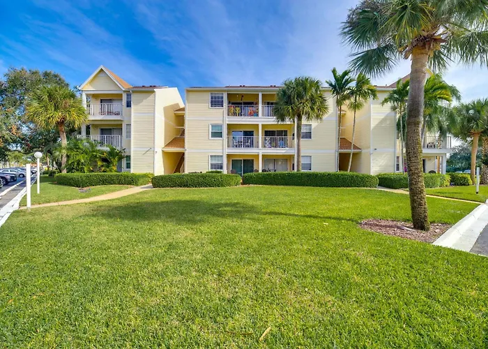 Walk To Canova Beach Park: Couple'S Coastal Condo