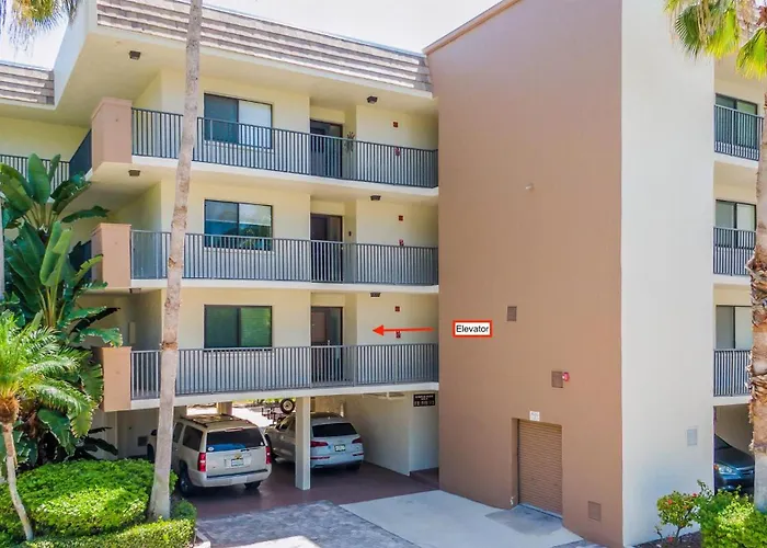 Compass Point 221
