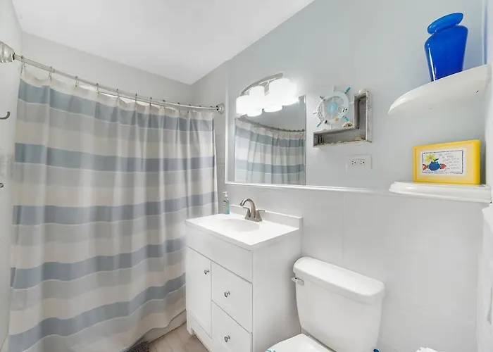 Beach Apart By Dream Vacation Unit 1