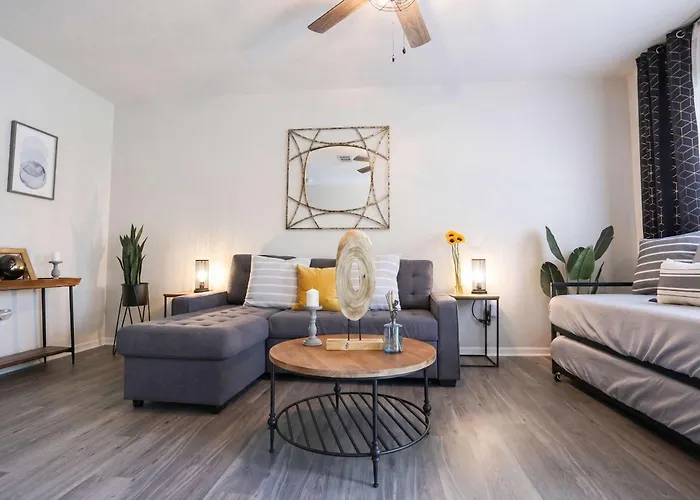 Renovated Modern Industrial Suite 2 Bedroom Condo