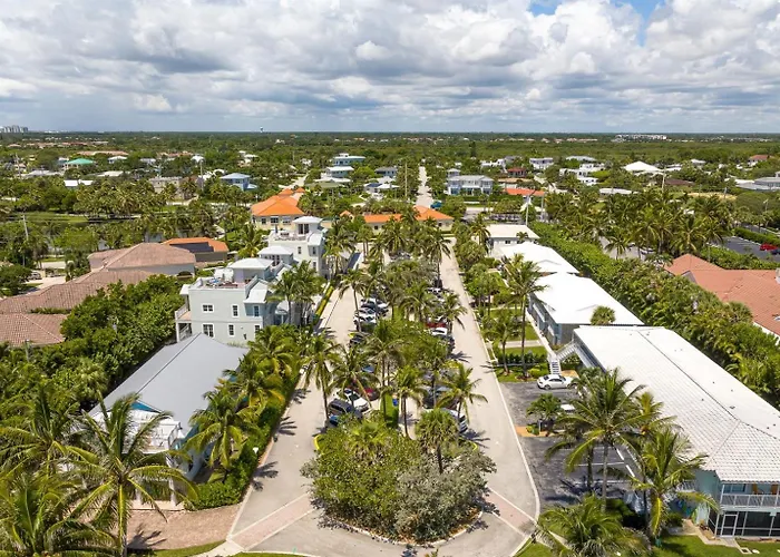 The Beach Villa In Juno! 1-Steps To The Beach