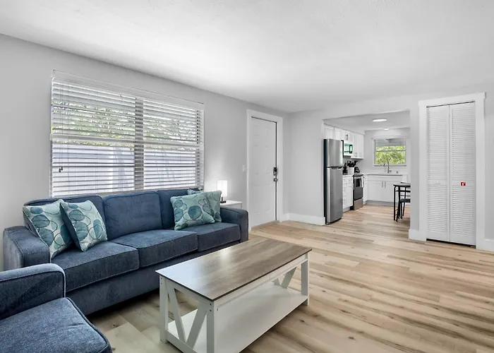 A Place In Paradise Unit B