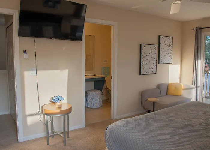Villas At Regal Palms-4 Bedroom3.5 Bath Townhouse