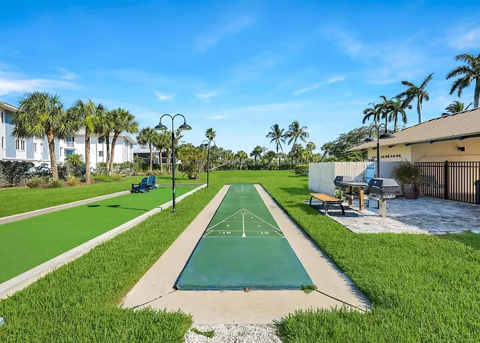 Compass Point 221