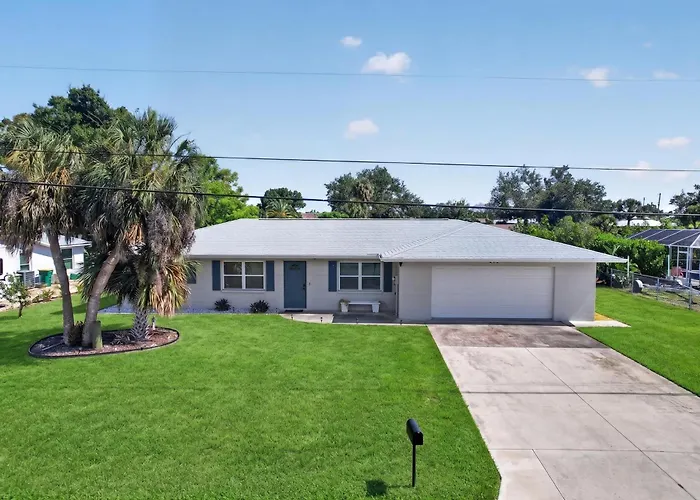 Dockside Delight Waterfront Gulf Access 4 Mins To Beach