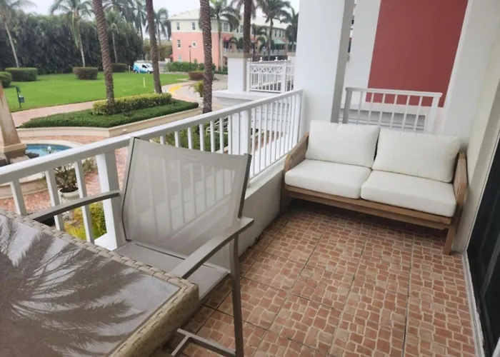 Serene Marina Views Await At This One-Bedroom Gem!