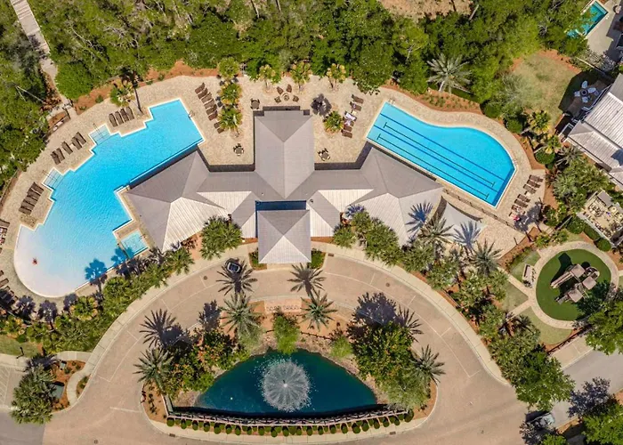 Saffron Sands By Stay On 30A- Pool, Bikes, Golf Cart