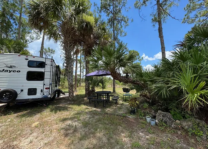 Cozy New Camper On Lake Front & Access To Fishing