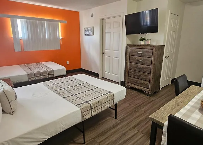 Siegel Select Orange Park