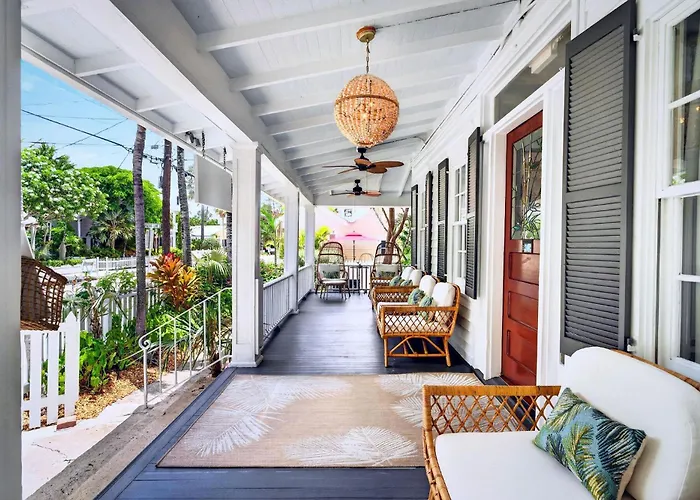 The Whitehead Room At Inn On Fleming Key West!