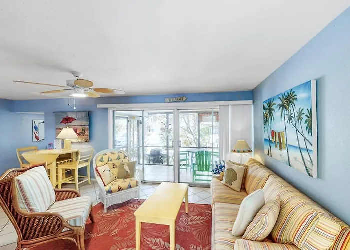 21 Palms Unit A