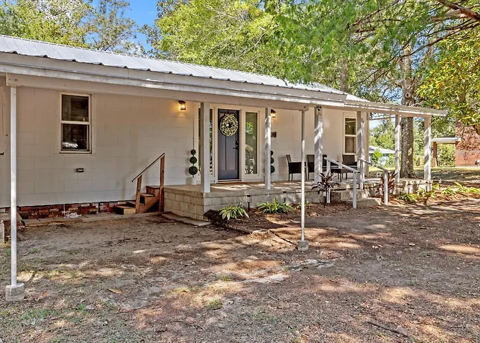 Modern Coastal Cottage Near Destin & Beaches