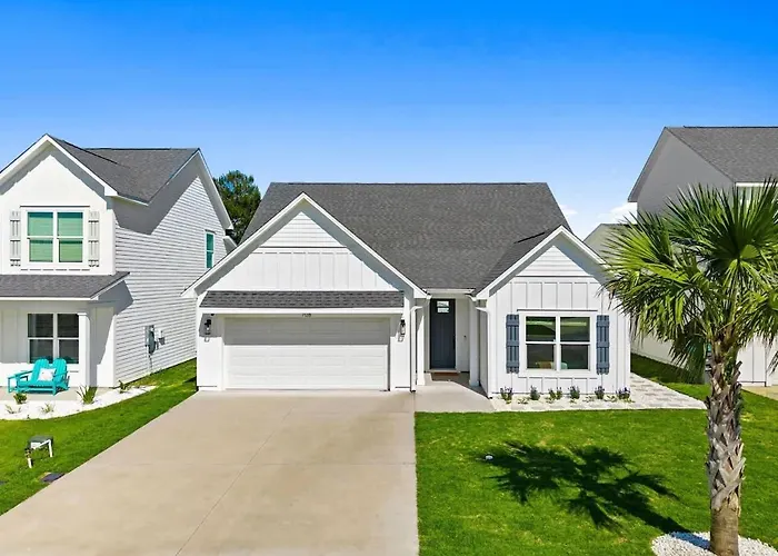 708 Landing Circle