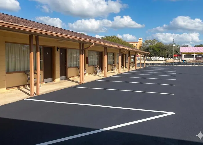 Budget Host Inn I-75