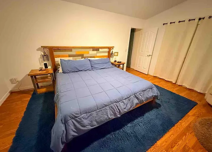 Waterfront Merritt Island Villa-Ksc, Beach, Port!