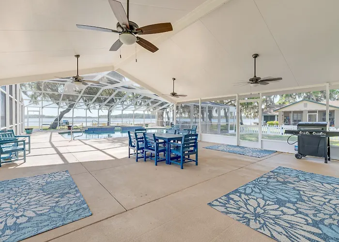 Paddle, Fish & Swim! Hernando Lake Cabin