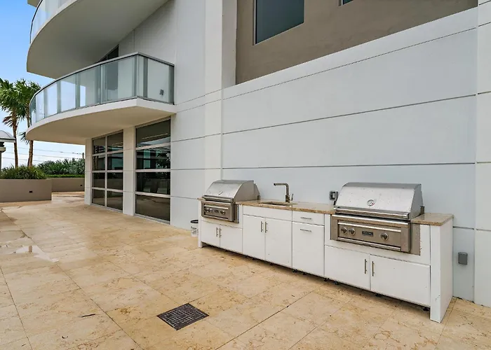Luxury 2Br Condo In Amrit With Ocean View