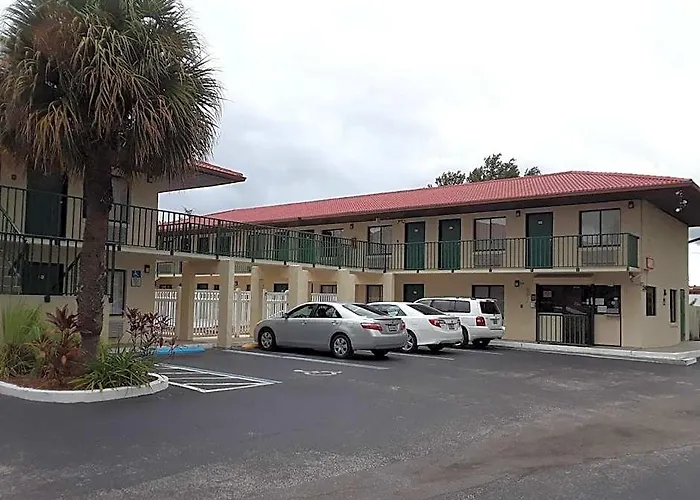 Riviera Motel