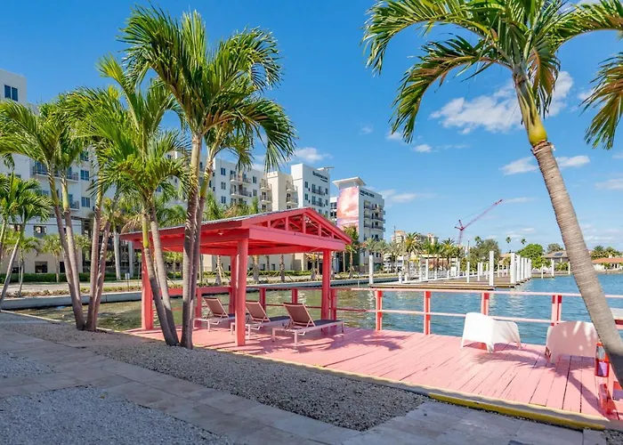 Tropical Breeze Vacation Rentals