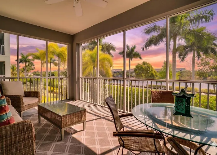 Pet-Friendly! Waterfront Lanai, Bunk Room, Pool