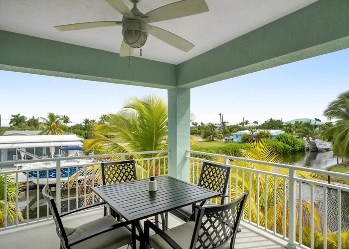 Bp04Flr Sunset Villa