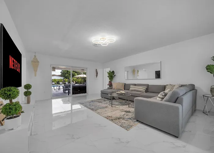 Villa Florenza, Spacious 5Br Oasis With Private Pool