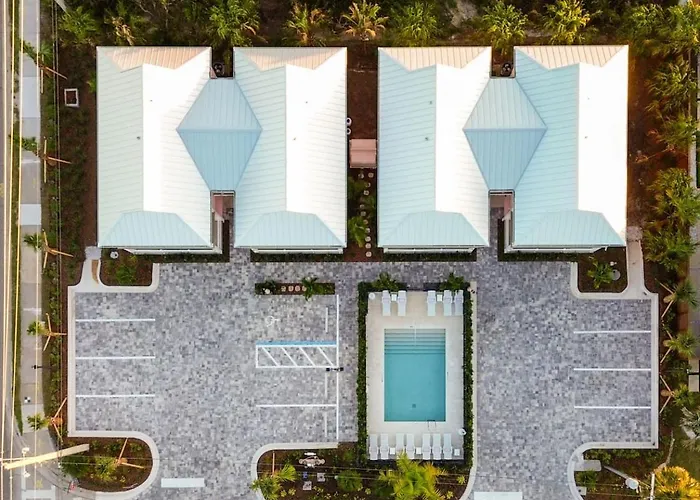 Boutique Beach Hotel - 2Bedroom Suite And Pool