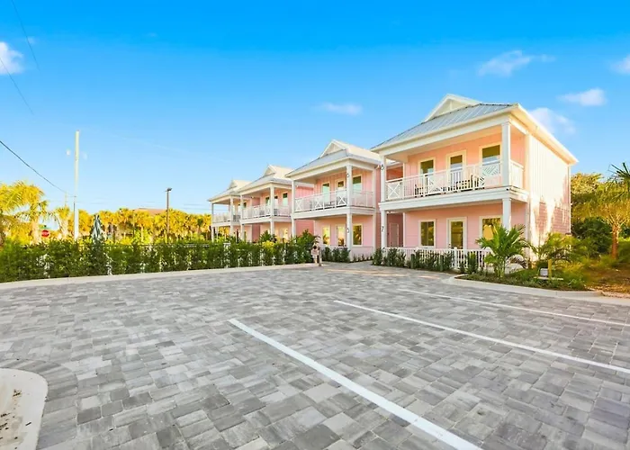 Boutique Beach Hotel - 2Bedroom Suite And Pool