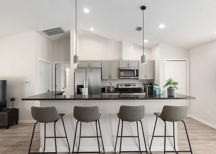 Villa Verde Cozy Home In New Community