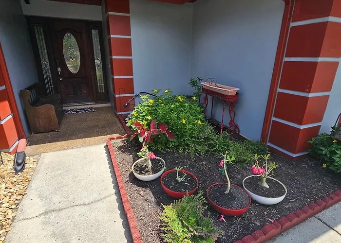 A2E Gardens