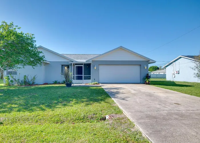 Whole House, Big Yard, Garage: 20 Min To Beach!