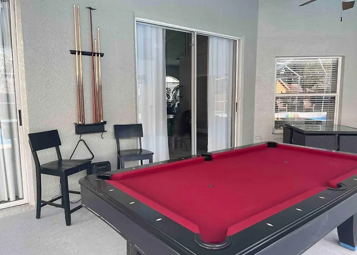 Spacious Home W Heated Pool Smarttvs Pool Table