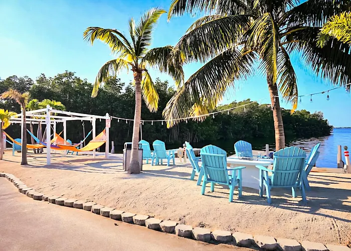 Happier In The Keys Waterfront Tiny Home
