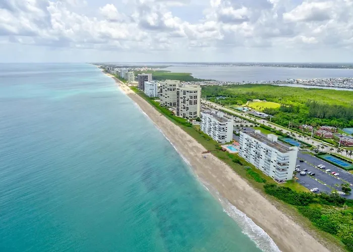 Beach Front Condo With Breathtaking Views
