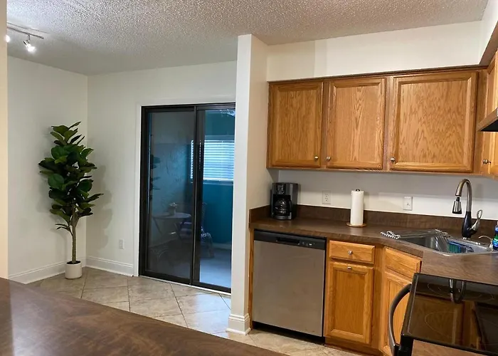 Cozy Townhome - Minutes To Beaches, Mayo, And Tpc