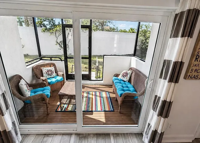 Sawgrass Beach Club Walk To Beach - King - 1St Floor