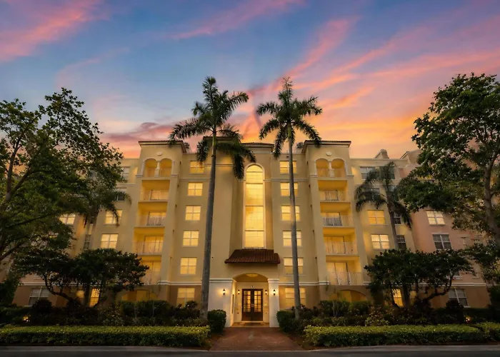 Aventura 2 Bd 2 Ba The Yacht Club 8-108