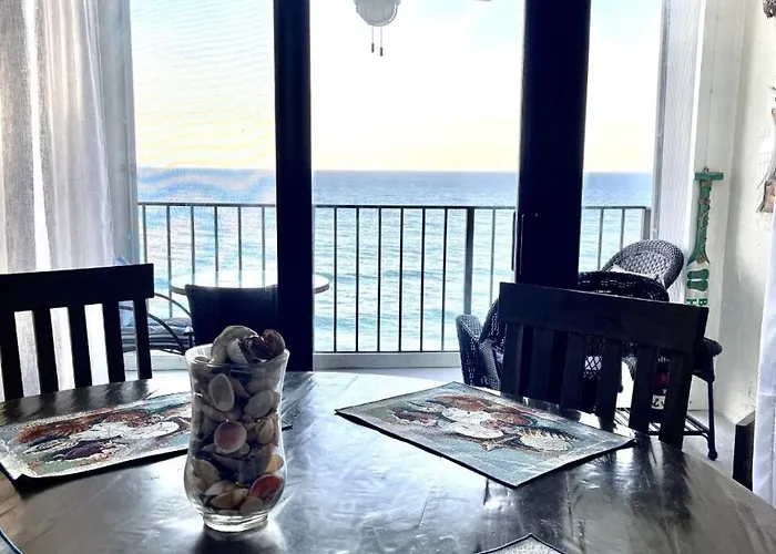 Beach Front Condo With Breathtaking Views