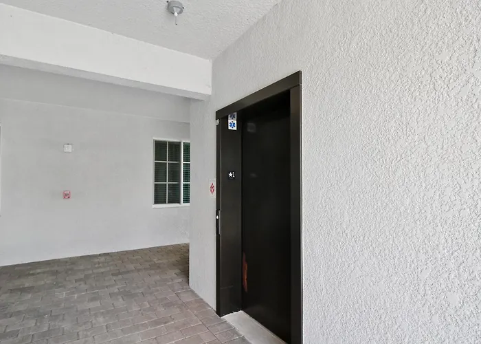 Fairways To Coastline Wellen Park Condo