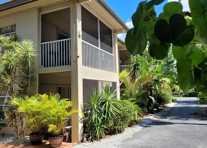 Beach Front One Bedroom Condo Paradise. Ground Floor.