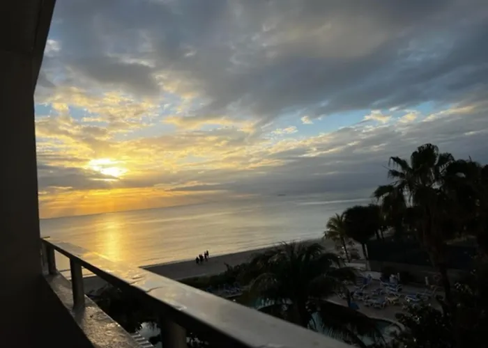 Ocean Manor Tiki Sunset Retreat