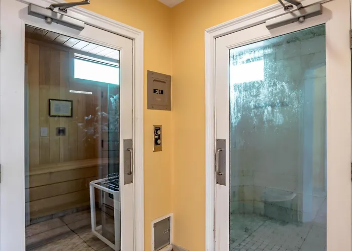 Banana Bay Townhome #6075