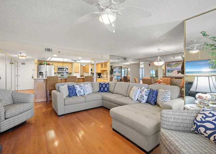 Oceanfront Penthouse 11B