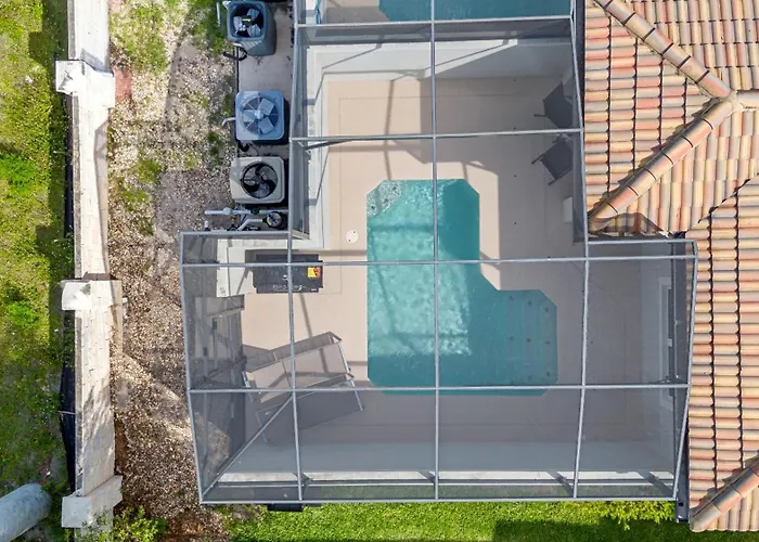 Stunning Townhouses 5 Minutes Away Disney!