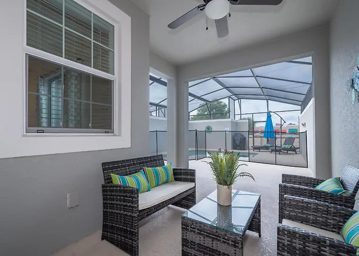 Stunning Townhouses 5 Minutes Away Disney!