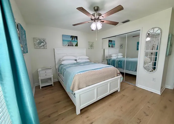 Near Ksc - Peaceful Spacious Home For 6 - Fully Stocked Kitchen And Coffee Bar