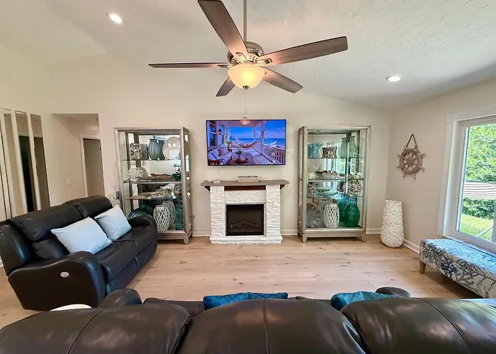 Near Ksc - Peaceful Spacious Home For 6 - Fully Stocked Kitchen And Coffee Bar
