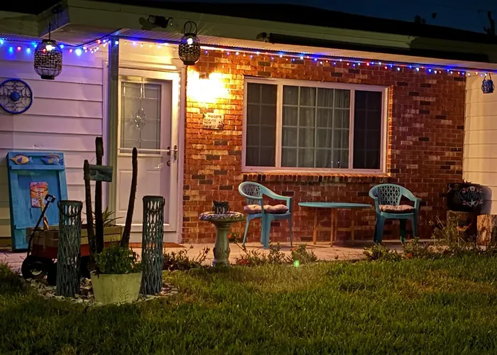 Gorgeous Four Bedroom Pool Home In Palm Bay